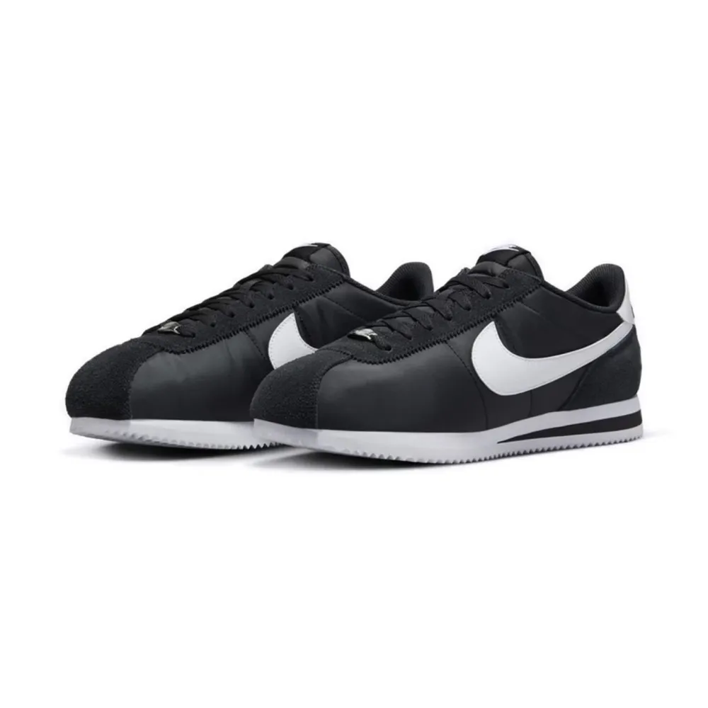 Nike Cortez men's Comfortable, Versatile, Cushioned, Durable Low-Top Casual City Commuter Running Shoes HF0263-001
Nike Cortez men's Comfortable, Versatile, Cushioned, Durable Low-Top Casual City Commuter Running Shoes HF0263-001
