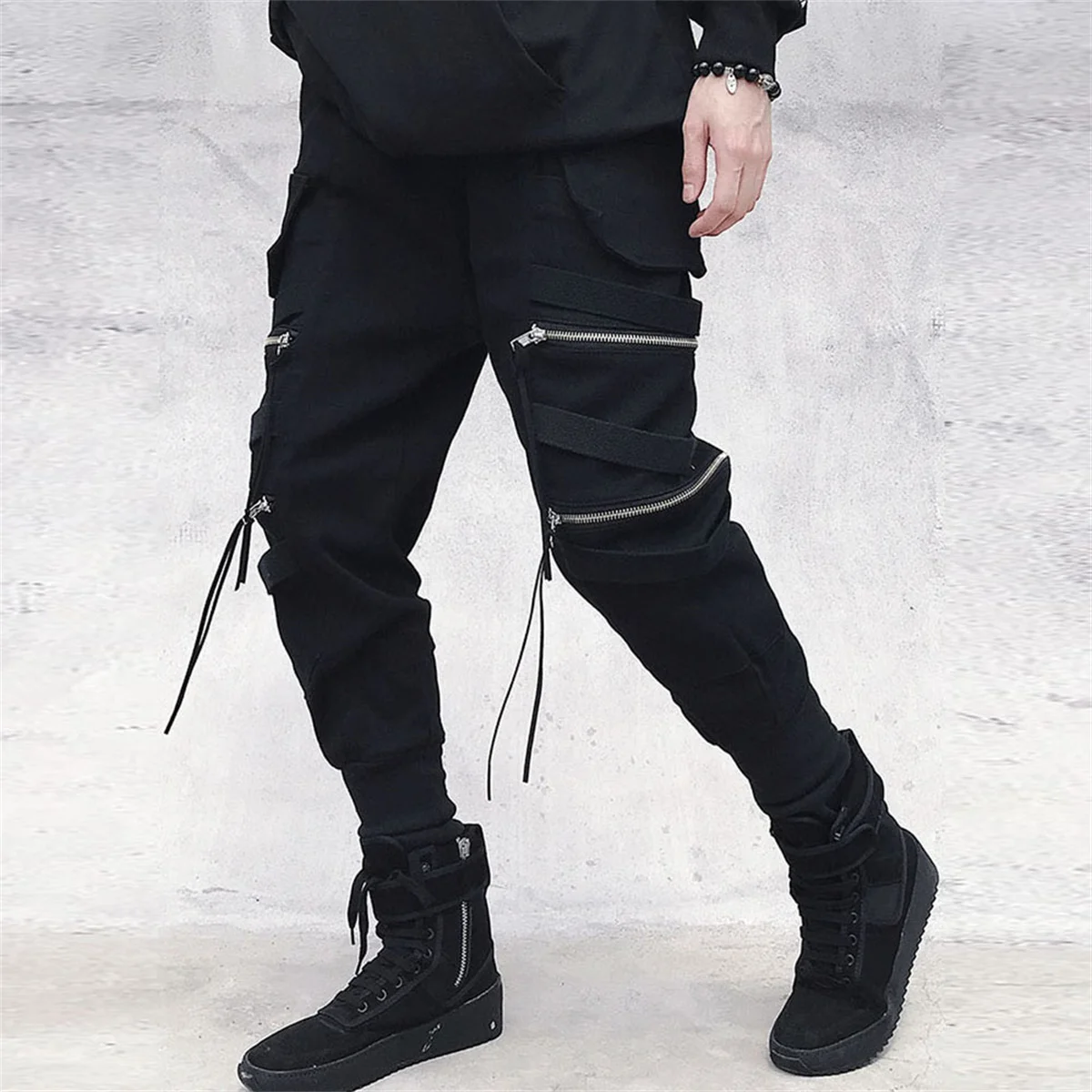 Thin Streetwear Casual Pants Men Ribbons Harem Jogging Pants Male Slim Fit Spring Cargo Pants Multi-Pockets Women Trouser
Thin Streetwear Casual Pants Men Ribbons Harem Jogging Pants Male Slim Fit Spring Cargo Pants Multi-Pockets Women Trouser