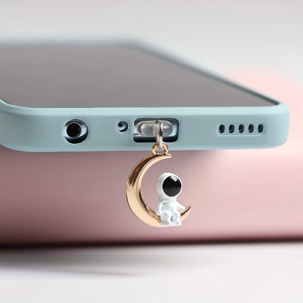 Phone Dust Plug Diy Three-dimensional Astronaut Star Moon Pendant Accessories Decoration For Iphone Type-c Port Beautiful Gift
Phone Dust Plug Diy Three-dimensional Astronaut Star Moon Pendant Accessories Decoration For Iphone Type-c Port Beautiful Gift