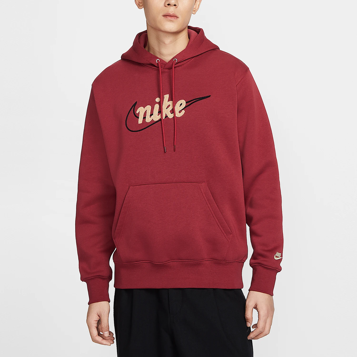 Оригинальная мужская модная плюшевая толстовка Nike Sportswear Club IF0686-613
Оригинальная мужская модная плюшевая толстовка Nike Sportswear Club IF0686-613