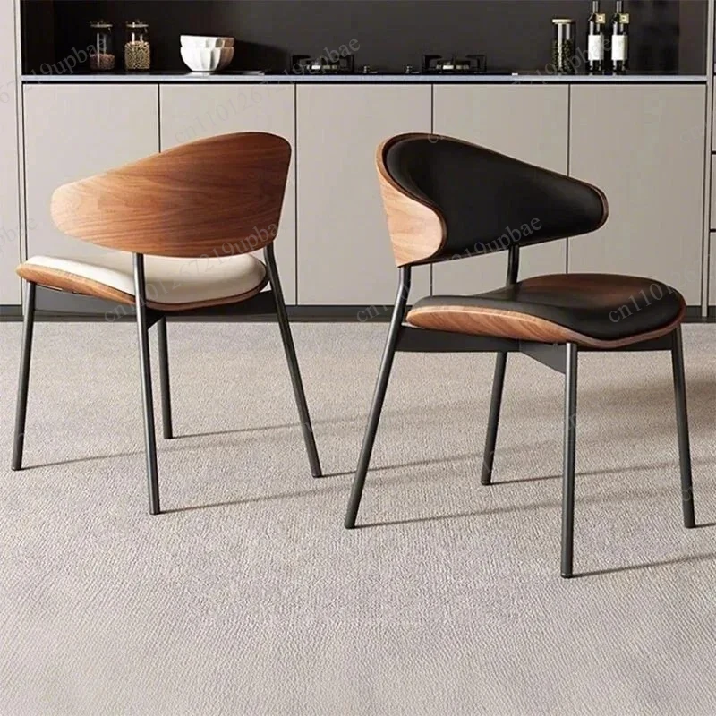 Luxury Modern Nordic Leather Dining Chair, Suitable for Living Rooms, Home Offices, and Kitchens
Luxury Modern Nordic Leather Dining Chair, Suitable for Living Rooms, Home Offices, and Kitchens