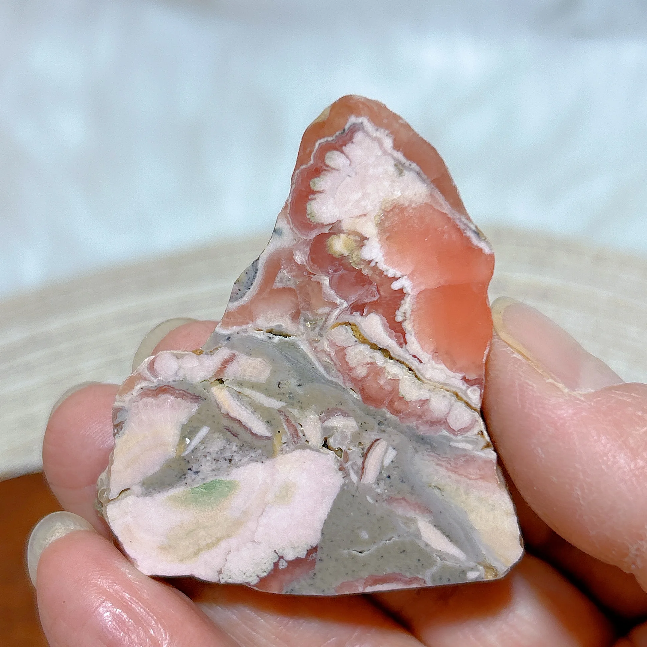 Healing Natural Crystal Argentina Rhodochrosite Slab Polished Slices Ore Mineral Rare Gemstones Ornament Home Decoration Gift
Healing Natural Crystal Argentina Rhodochrosite Slab Polished Slices Ore Mineral Rare Gemstones Ornament Home Decoration Gift