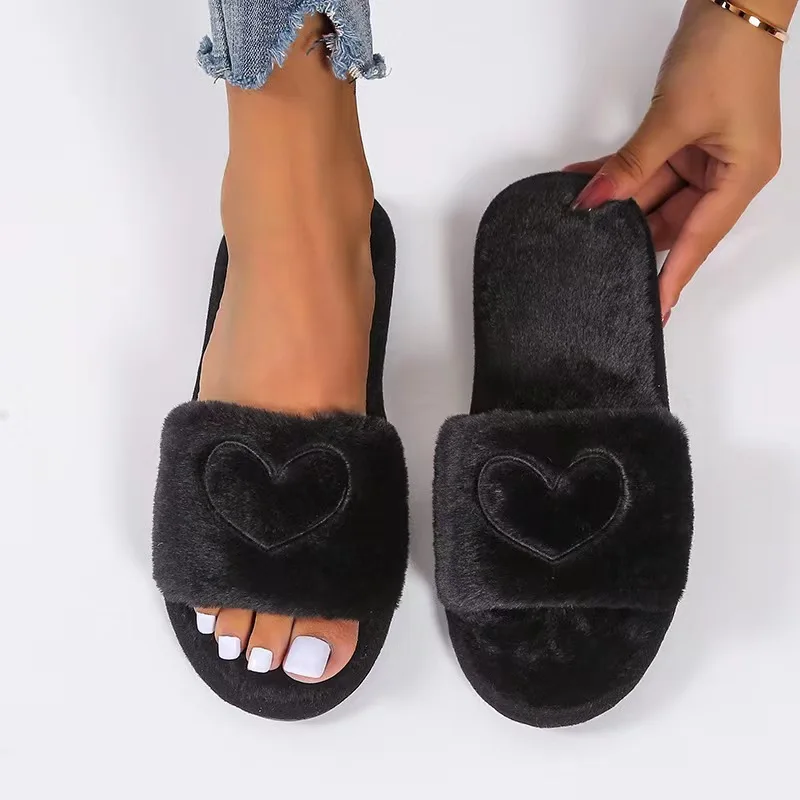 Spring and Autumn's New Heart-shaped Plush Slippers, Flat-bottomed,Versatile and Fashionable Cotton Slippers for Indoor Home Use
Spring and Autumn's New Heart-shaped Plush Slippers, Flat-bottomed,Versatile and Fashionable Cotton Slippers for Indoor Home Use