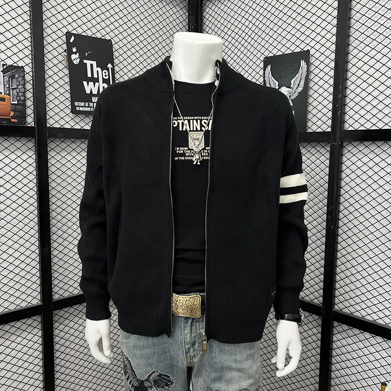 Men's Simple Solid Color Striped Knit Zipper Jacket Coat New Release Sweater 2025 Fall Winter Lazy-Chic High- end Top Clothing
Men's Simple Solid Color Striped Knit Zipper Jacket Coat New Release Sweater 2025 Fall Winter Lazy-Chic High- end Top Clothing