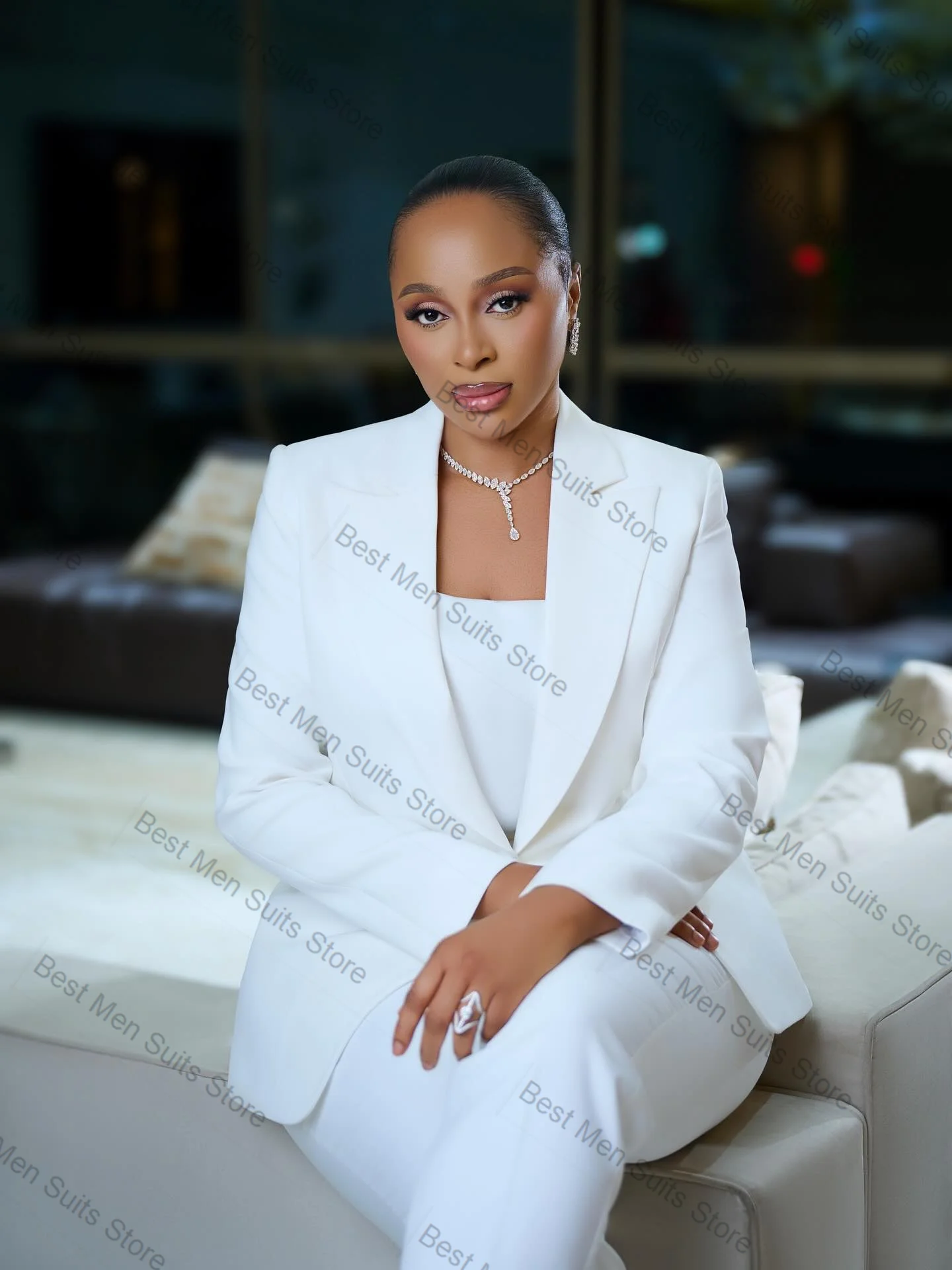 Sexy White Women Suit Set 2 Pcs Blazer+Pants Trousers Cotton Formal Office Lady Jacket Customized Wedding Guest Coat
Sexy White Women Suit Set 2 Pcs Blazer+Pants Trousers Cotton Formal Office Lady Jacket Customized Wedding Guest Coat