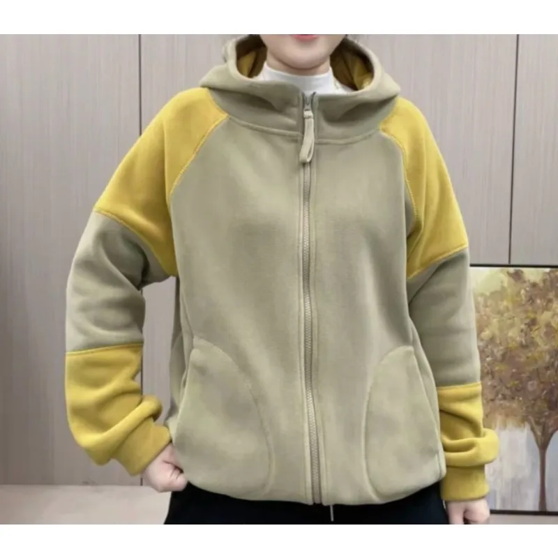 Women's New Autumn/Winter 2025 Fashionable Casual Double-sided Australian Wool Fleece Warm Hooded Long-sleeved Coat
Women's New Autumn/Winter 2025 Fashionable Casual Double-sided Australian Wool Fleece Warm Hooded Long-sleeved Coat