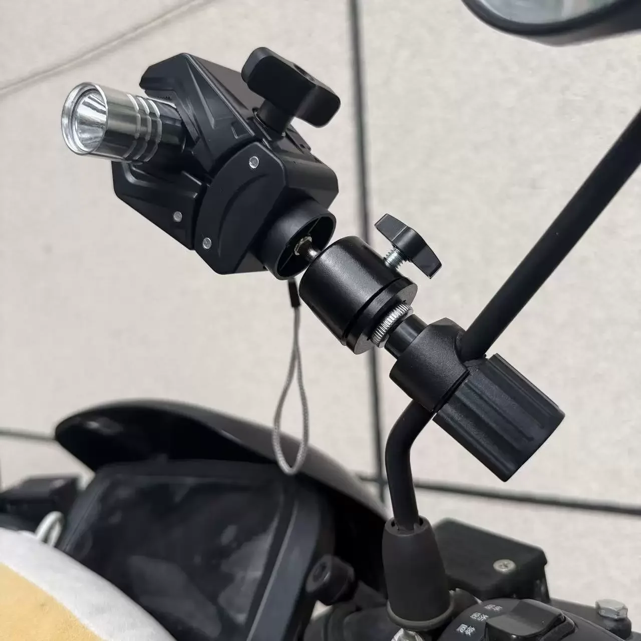 Metal Clamp round Tube Rearview Mirror Bracket for Electric Vehicles Tool-Free Installation Pan Tilt 360 Degree Adjustable
Metal Clamp round Tube Rearview Mirror Bracket for Electric Vehicles Tool-Free Installation Pan Tilt 360 Degree Adjustable