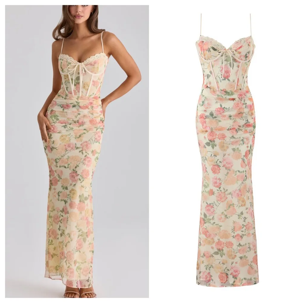 Ladies' Banquet Dress, Floral Camisole Dress, Exquisite and Charming Peach Colored Fishbone Waistband Extra Long Dress
Ladies' Banquet Dress, Floral Camisole Dress, Exquisite and Charming Peach Colored Fishbone Waistband Extra Long Dress