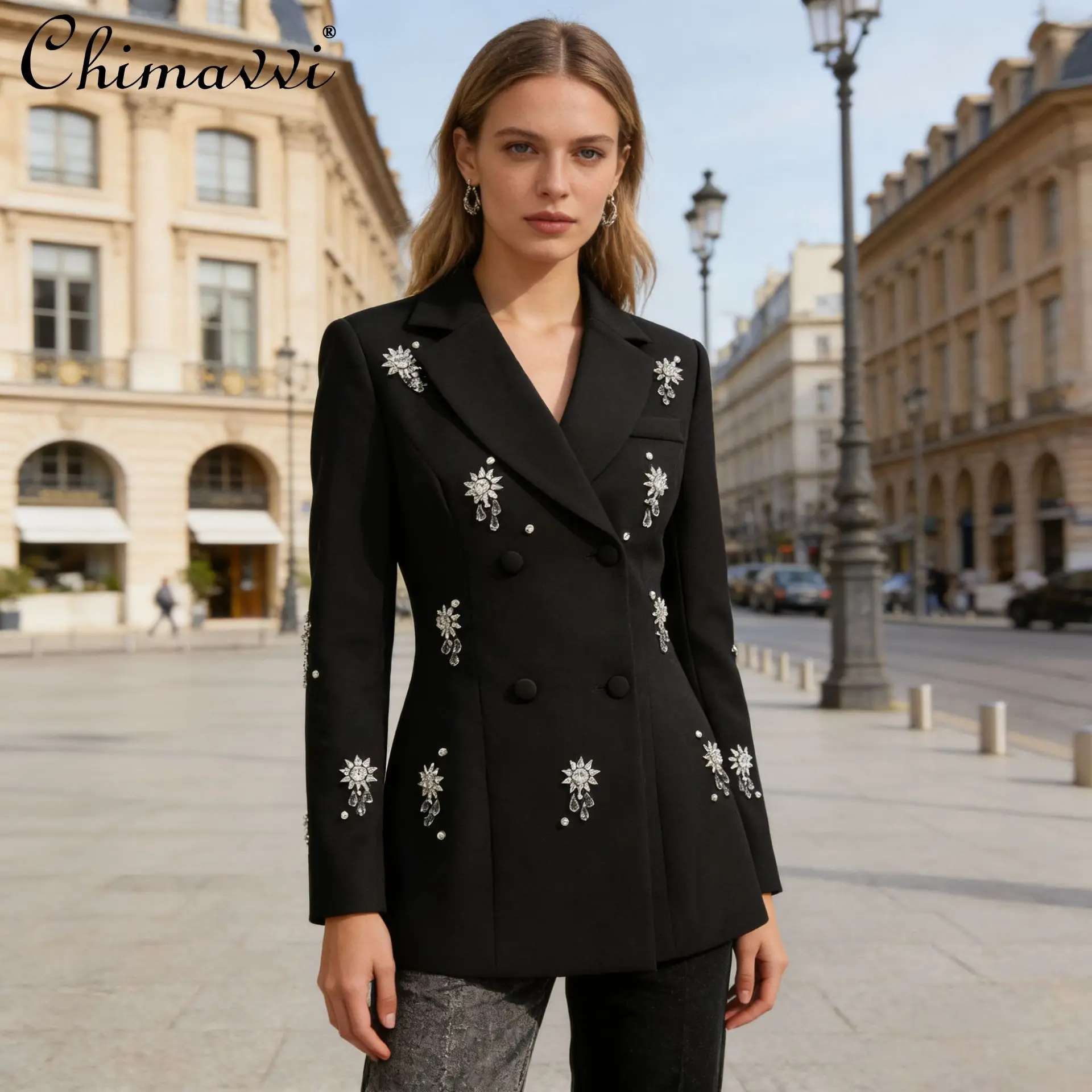 Женские элегантные деловые пиджаки-блейзеры весна 2026: двубортные, приталенные, универсальные, черные, с отделкой под бриллианты, для женщин
Женские элегантные деловые пиджаки-блейзеры весна 2026: двубортные, приталенные, универсальные, черные, с отделкой под бриллианты, для женщин