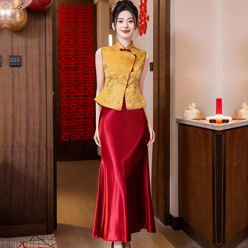 Improved Retro Qipao 2026 Spring/summer New High-end Temperament Daily Slim Fit Dress Set Qipao
Improved Retro Qipao 2026 Spring/summer New High-end Temperament Daily Slim Fit Dress Set Qipao