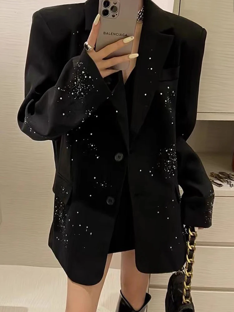 Женский костюм FFmiss Bla iny: Модный осенний жакет с бриллиантовой отделкой и блузка с завышенной талией
Женский костюм FFmiss Bla iny: Модный осенний жакет с бриллиантовой отделкой и блузка с завышенной талией