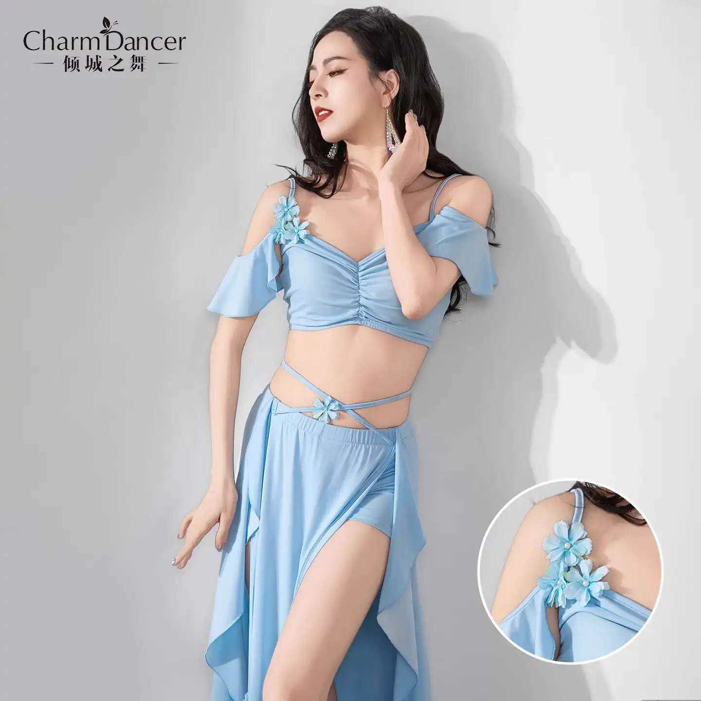 Alluring Dance Belly Dance Costume Petal Design Practice Outfit Set Summer Oriental Dance Dancewear Class Uniform Group
Alluring Dance Belly Dance Costume Petal Design Practice Outfit Set Summer Oriental Dance Dancewear Class Uniform Group