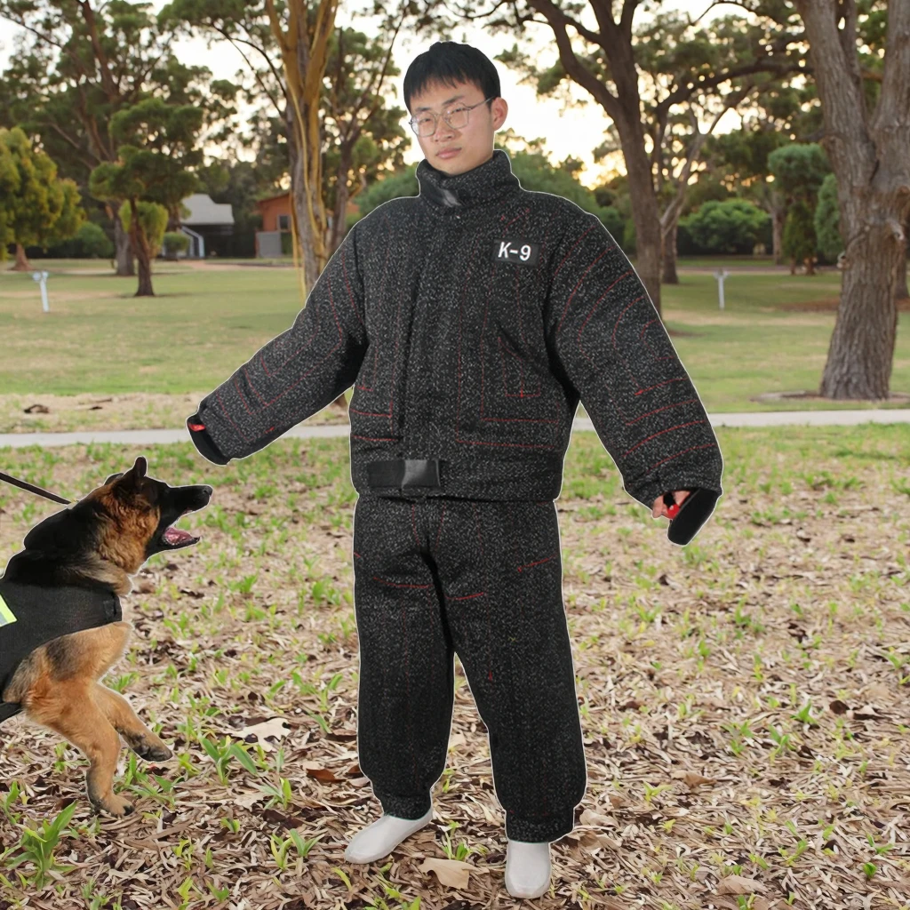 Устойчивый к разрыву костюм для дрессировки укусов собаки, куртка для защиты от укусов собаки, одежда для всего тела, тренировочное оборудование для овчарки
Устойчивый к разрыву костюм для дрессировки укусов собаки, куртка для защиты от укусов собаки, одежда для всего тела, тренировочное оборудование для овчарки