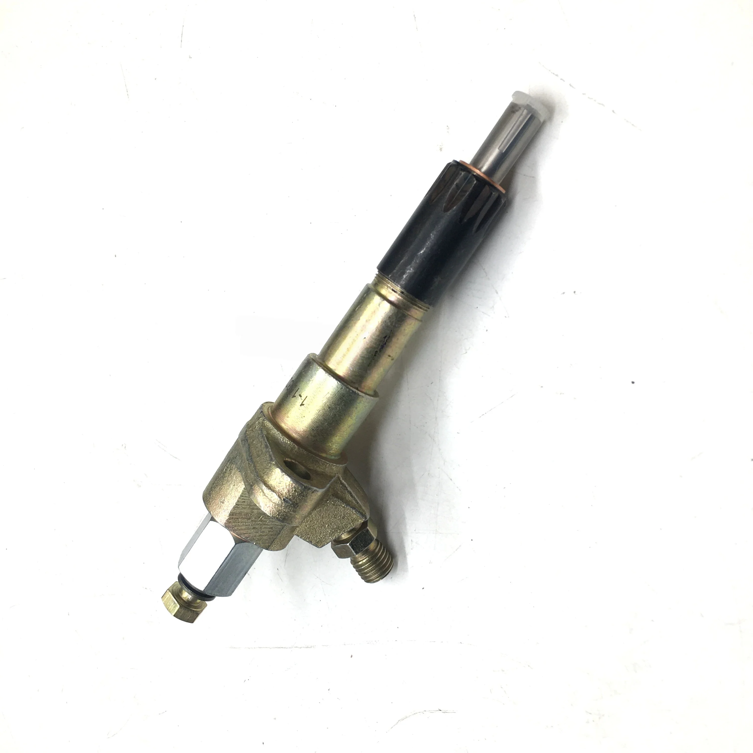 High-quality fuel injector assembly for engine DB58T of excavator Daewoo Doosan DH150-7 220 225-5-7
High-quality fuel injector assembly for engine DB58T of excavator Daewoo Doosan DH150-7 220 225-5-7