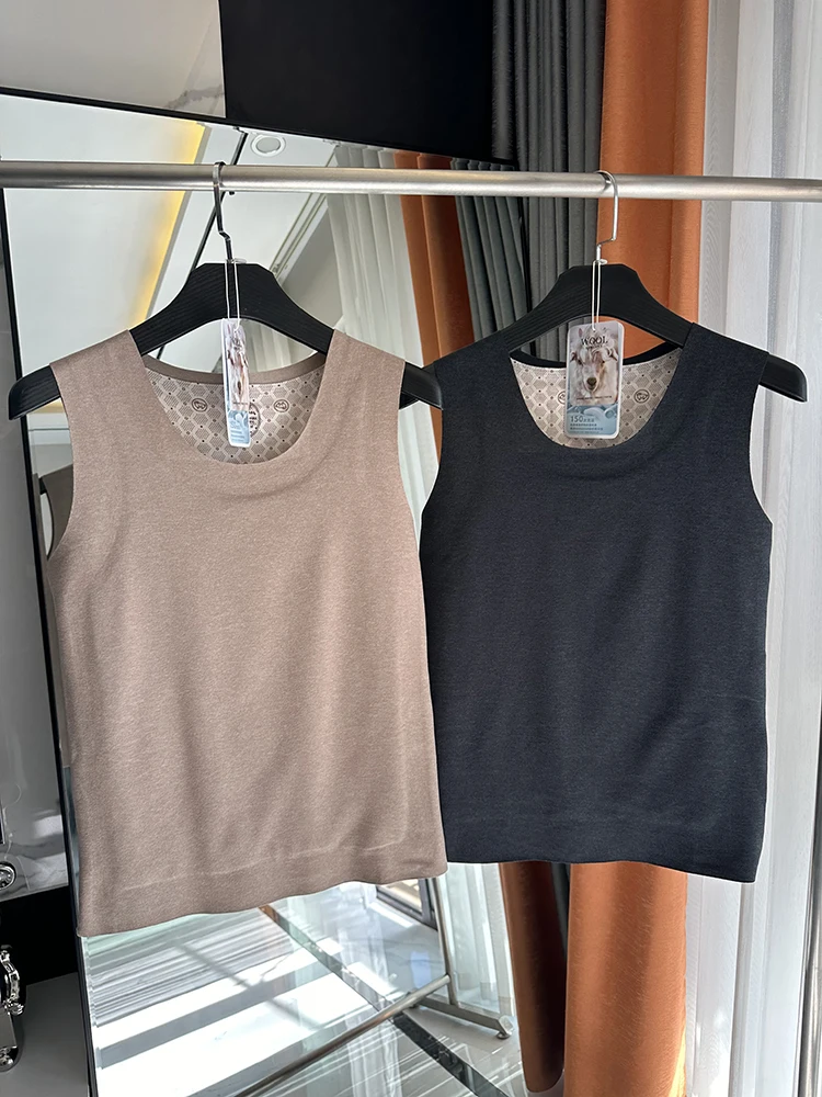 100% Wool Filling Men's Skin-friendly Warm Vest Comfortable Base Shirt Trendy Autumn Winter Thermal Underwear Top
100% Wool Filling Men's Skin-friendly Warm Vest Comfortable Base Shirt Trendy Autumn Winter Thermal Underwear Top