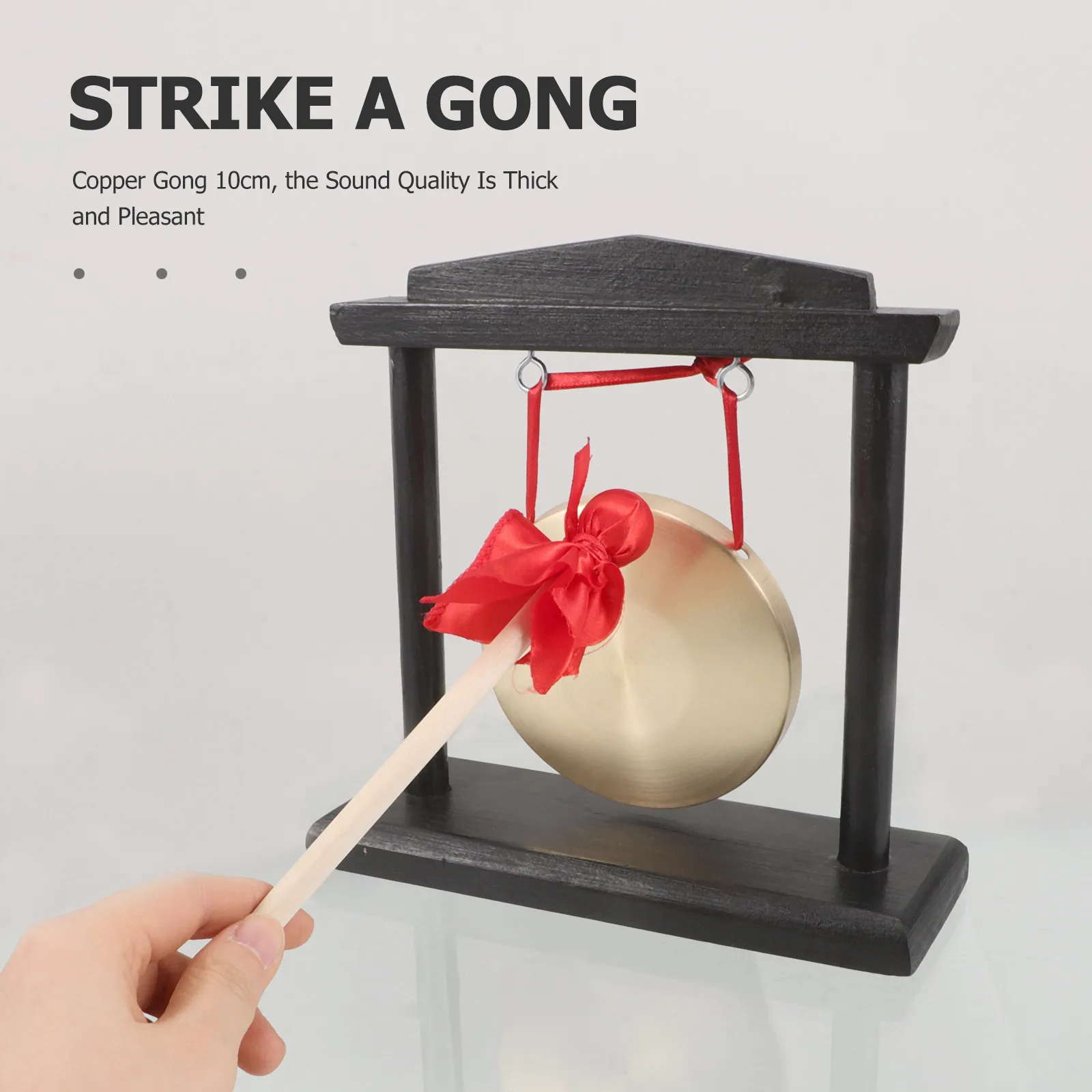 10Cm Brass Chinese Gong with Wooden Stand Mallet for Meditation Sound Healing Decorative Instrument Celebration Ceremony
10Cm Brass Chinese Gong with Wooden Stand Mallet for Meditation Sound Healing Decorative Instrument Celebration Ceremony