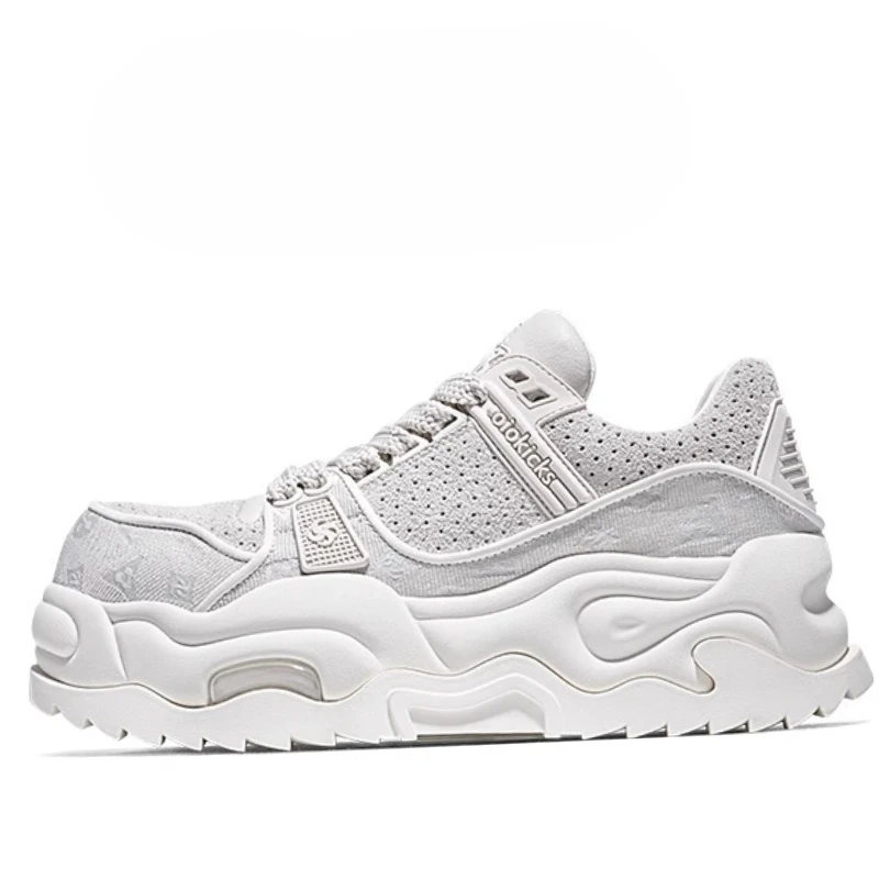 Spring and Summer Mesh Breathable Sports Casual Shoes for Men's Thick Soled Height Increasing Shoes Comfortable Women's Sneakers
Spring and Summer Mesh Breathable Sports Casual Shoes for Men's Thick Soled Height Increasing Shoes Comfortable Women's Sneakers
