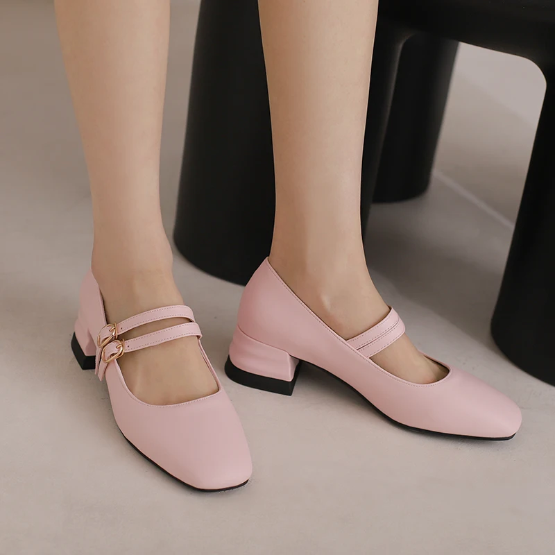 Plus Size Double Row Buckle Sweet Breathable Mary Jane Shoes With Thick Heels Round Flat Toe Shallow Cut Classic Vintage Pumps
Plus Size Double Row Buckle Sweet Breathable Mary Jane Shoes With Thick Heels Round Flat Toe Shallow Cut Classic Vintage Pumps