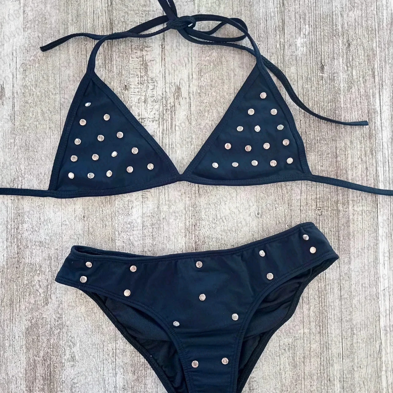 Gothic Y2K fashion geometric print garbage sexy hip-hop rock swimsuit bikini retro 2000s female punk new beach swimsuit emo
Gothic Y2K fashion geometric print garbage sexy hip-hop rock swimsuit bikini retro 2000s female punk new beach swimsuit emo
