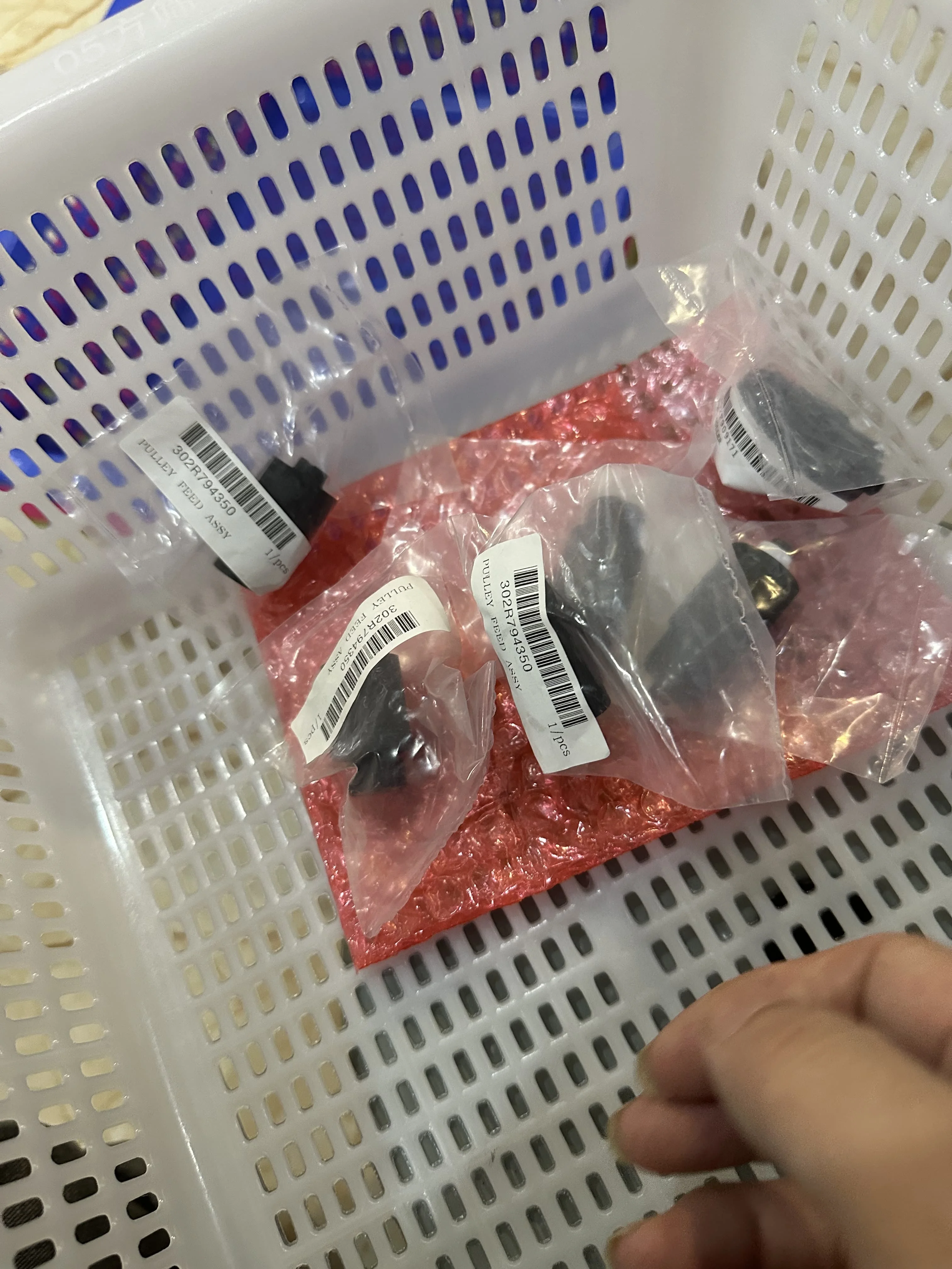 5 компл. 302R794350 302F909171 302F909170 ролик захвата разделения подачи для Kyocera ECOSYS P5021 P5026 M5521 M5526
5 компл. 302R794350 302F909171 302F909170 ролик захвата разделения подачи для Kyocera ECOSYS P5021 P5026 M5521 M5526