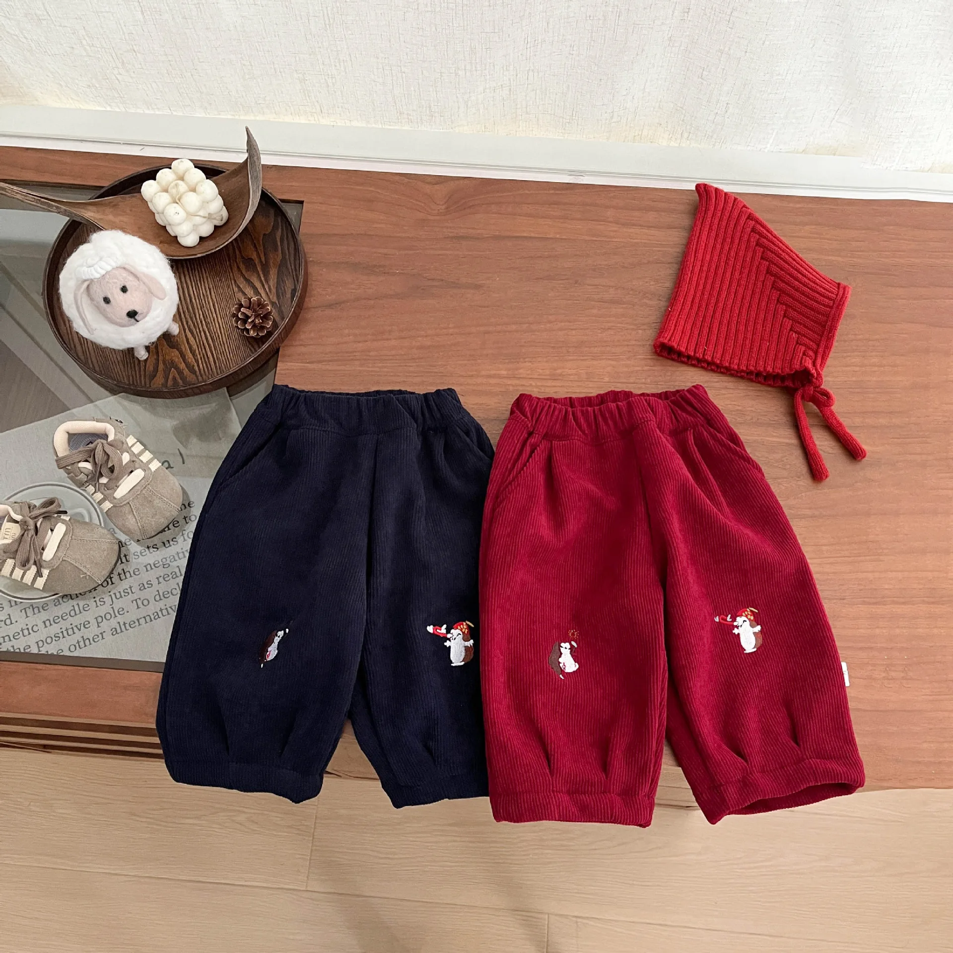 Christmas Day Toddler Girls Corduroy Pant Velet Kids Baby Girls Trouser Loose Elastic Waist Thick Warm Children 1-3Y Girls Pant
Christmas Day Toddler Girls Corduroy Pant Velet Kids Baby Girls Trouser Loose Elastic Waist Thick Warm Children 1-3Y Girls Pant