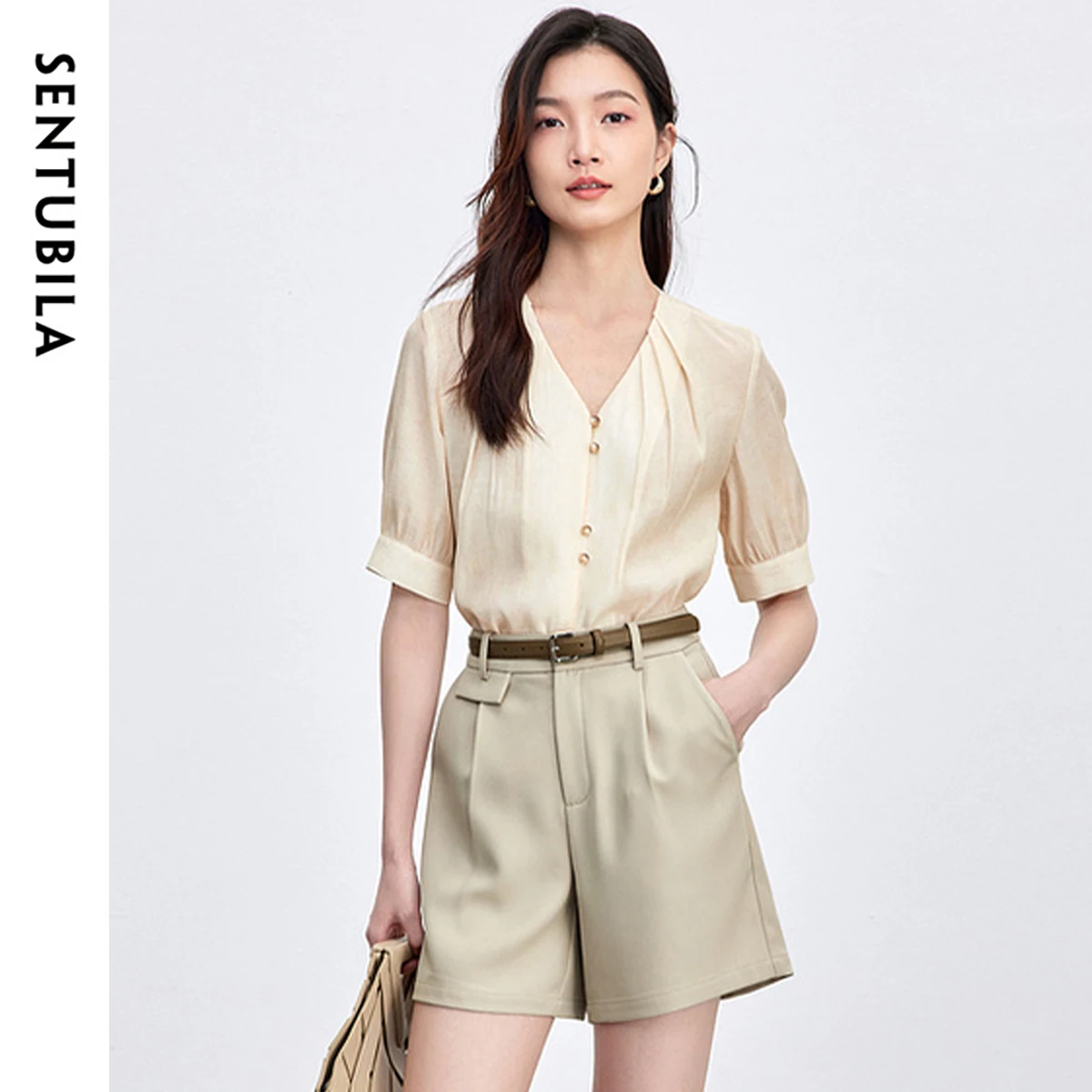 SENTUBILA Women's Two Pieces Set Folds V Neck Chic Button Shirt A-line Khaki Short with Belt New in Matching Sets 152Z87964
SENTUBILA Women's Two Pieces Set Folds V Neck Chic Button Shirt A-line Khaki Short with Belt New in Matching Sets 152Z87964