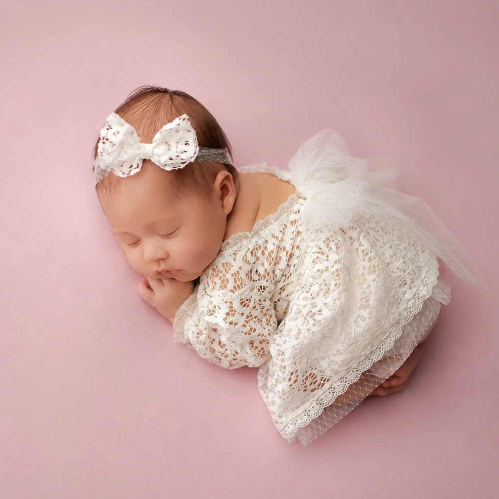 Newborn Baby Photography Props Romper Infant Photoshoot Clothing Studio Accessories for Newborn Photo Session
Newborn Baby Photography Props Romper Infant Photoshoot Clothing Studio Accessories for Newborn Photo Session