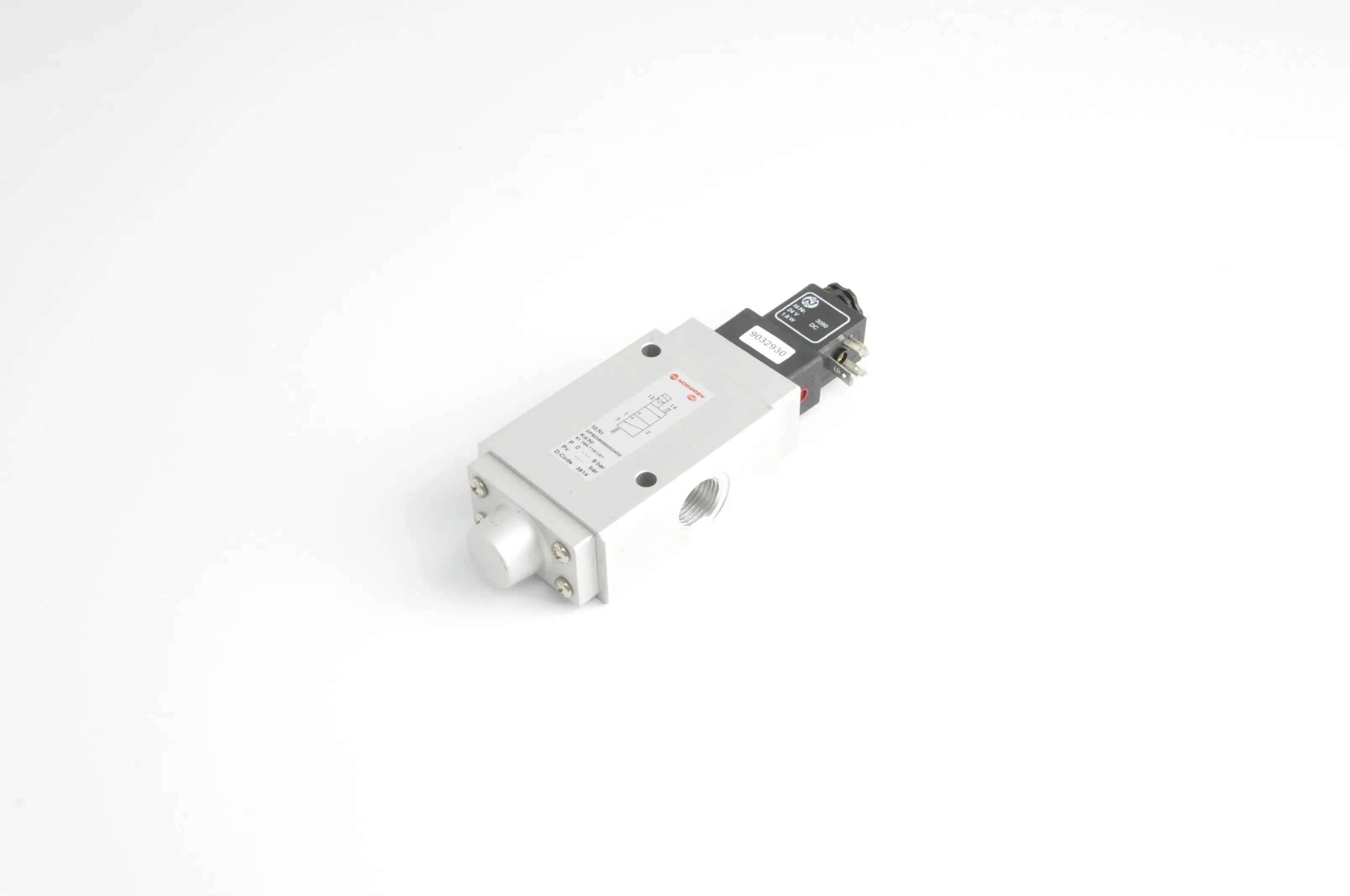 Лучшее качество 61.184.1191 электромагнитный клапан для Heidelberg CD102 SM102 CD74 SM74 детали печатной машины Heidelberg
Лучшее качество 61.184.1191 электромагнитный клапан для Heidelberg CD102 SM102 CD74 SM74 детали печатной машины Heidelberg