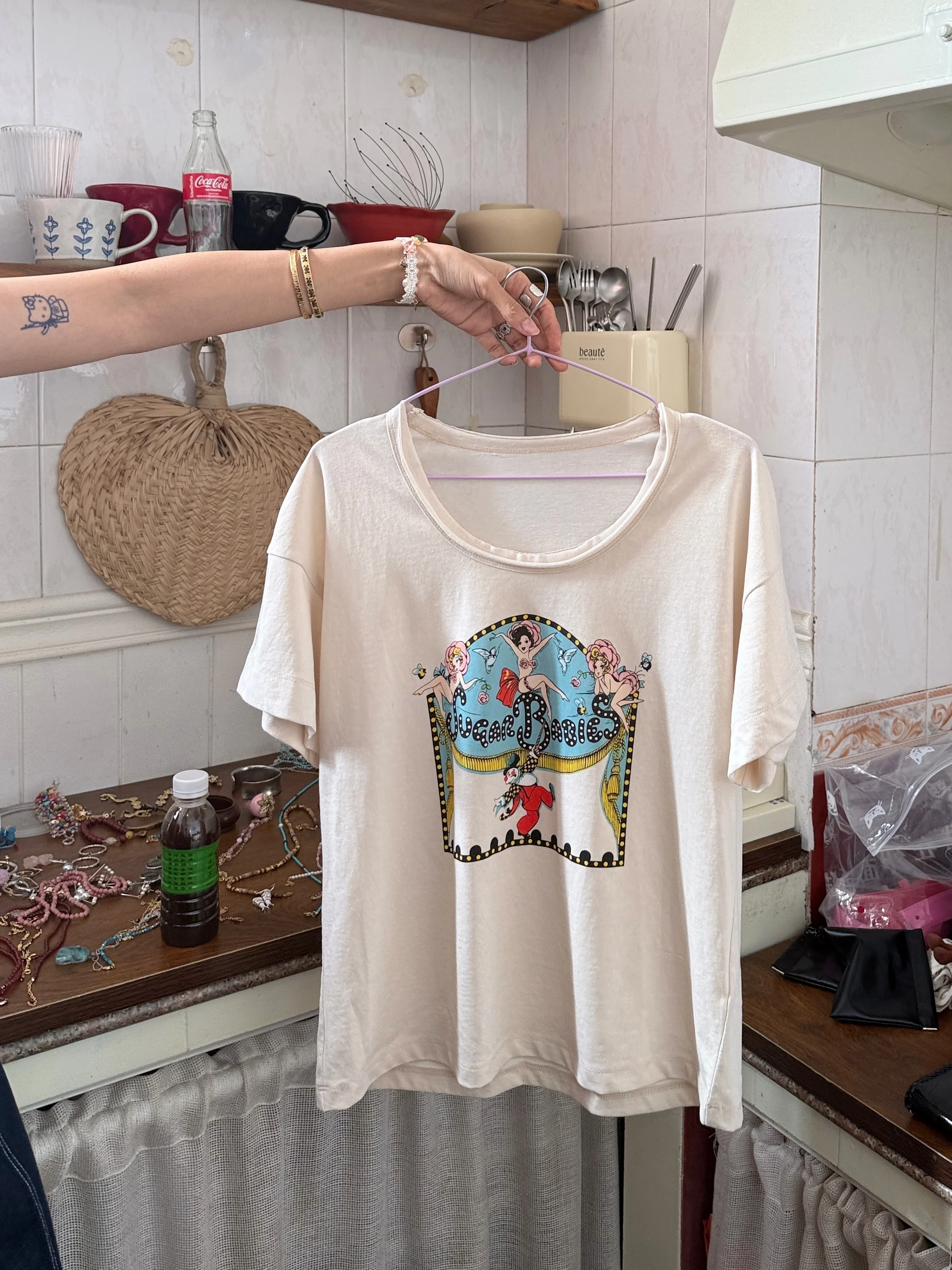 Retro Fishnet Tee round Neck Short Sleeve Women's Casual Cotton Blend T-shirt Printed Abstract Pattern Spring Summer Top
Retro Fishnet Tee round Neck Short Sleeve Women's Casual Cotton Blend T-shirt Printed Abstract Pattern Spring Summer Top