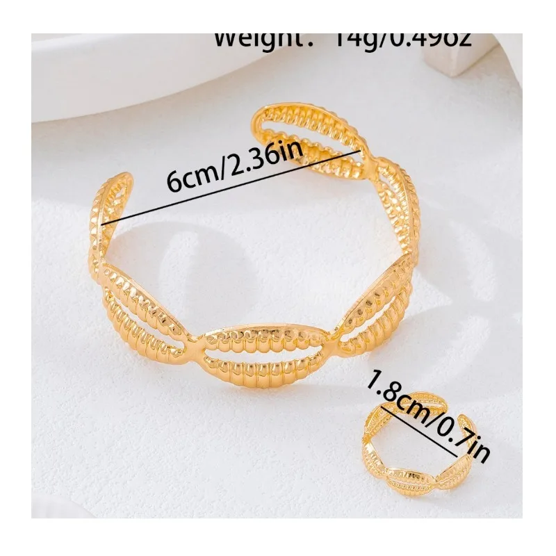 Wind Metal Texture Shell Bracelet Ring Set Design Sense Exaggerated Open Bracelet Jewelry
Wind Metal Texture Shell Bracelet Ring Set Design Sense Exaggerated Open Bracelet Jewelry