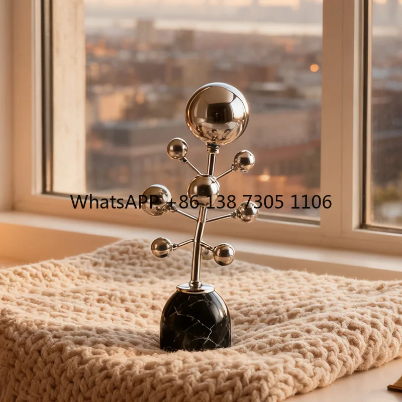 Легкий роскошный абстрактный металлический шар художественный орнамент B & B домашний передний крыльцо Богу полка кабинет ювелирные изделия
Легкий роскошный абстрактный металлический шар художественный орнамент B & B домашний передний крыльцо Богу полка кабинет ювелирные изделия