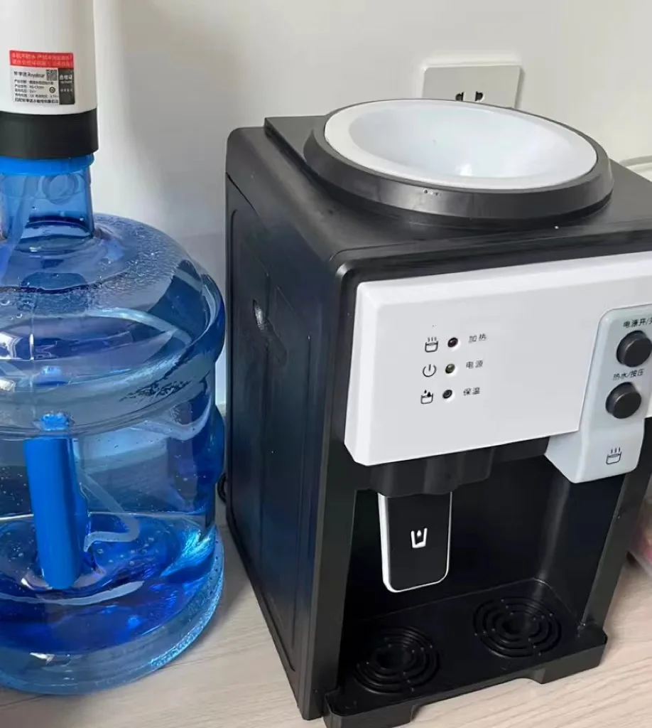 D Desktop Small Hot Water Cold Water Suitable for a Variety of Buckets of Water Dispenser Coffee Tea
D Desktop Small Hot Water Cold Water Suitable for a Variety of Buckets of Water Dispenser Coffee Tea