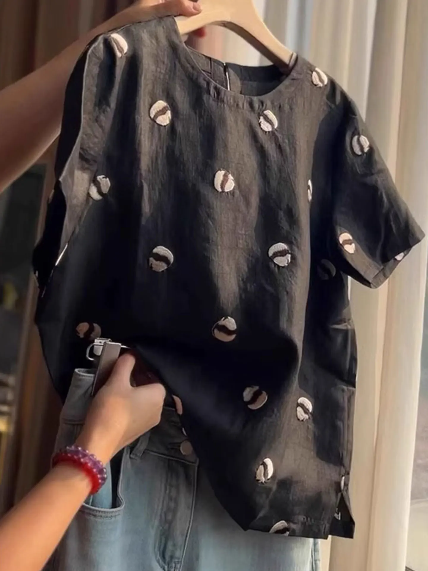 Skin-Friendly ort-Sve round Ne Top Color Blo Versatile Breathable Summer irt Korean Sle Commute Straight Cut Silk
Skin-Friendly ort-Sve round Ne Top Color Blo Versatile Breathable Summer irt Korean Sle Commute Straight Cut Silk