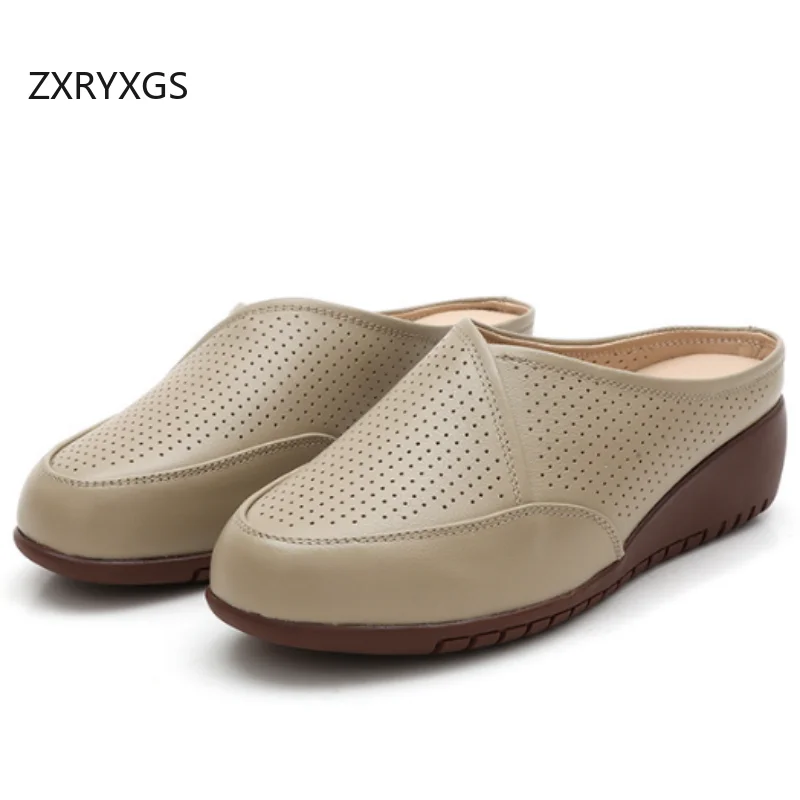 ZXRYXGS Top Cowhide Round Toe Hollow Breathable Real Leather Slippers Casual Shoes Flat Wedges Big Size Women Outerwear Slippers
ZXRYXGS Top Cowhide Round Toe Hollow Breathable Real Leather Slippers Casual Shoes Flat Wedges Big Size Women Outerwear Slippers