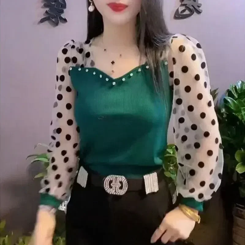 Sweet Polka Dot Printed Gauze Spliced Blouse 2023 Spring Summer Elegant V-Neck Beading Female Clothing Long Sleeve Slim Shirt
Sweet Polka Dot Printed Gauze Spliced Blouse 2023 Spring Summer Elegant V-Neck Beading Female Clothing Long Sleeve Slim Shirt