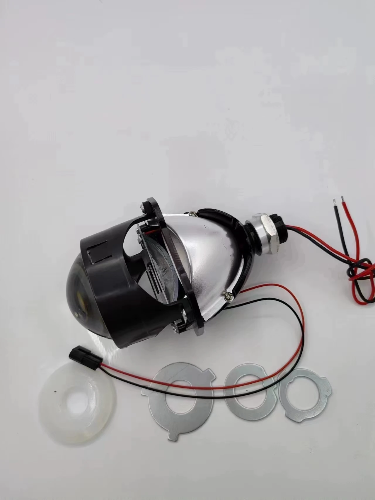 2.5 "LED double lens headlight, universal non-destructive headlight lens headlight near and far light one
2.5 "LED double lens headlight, universal non-destructive headlight lens headlight near and far light one