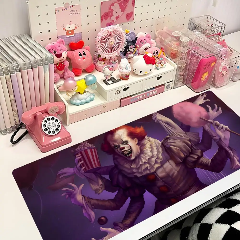 P-Pennywise Clownites Mouse Pad Gaming Gamer Rubber Mousepad 700x400mm Large 600x300mm Office Mousepad Desk Cushion for Notebook
P-Pennywise Clownites Mouse Pad Gaming Gamer Rubber Mousepad 700x400mm Large 600x300mm Office Mousepad Desk Cushion for Notebook
