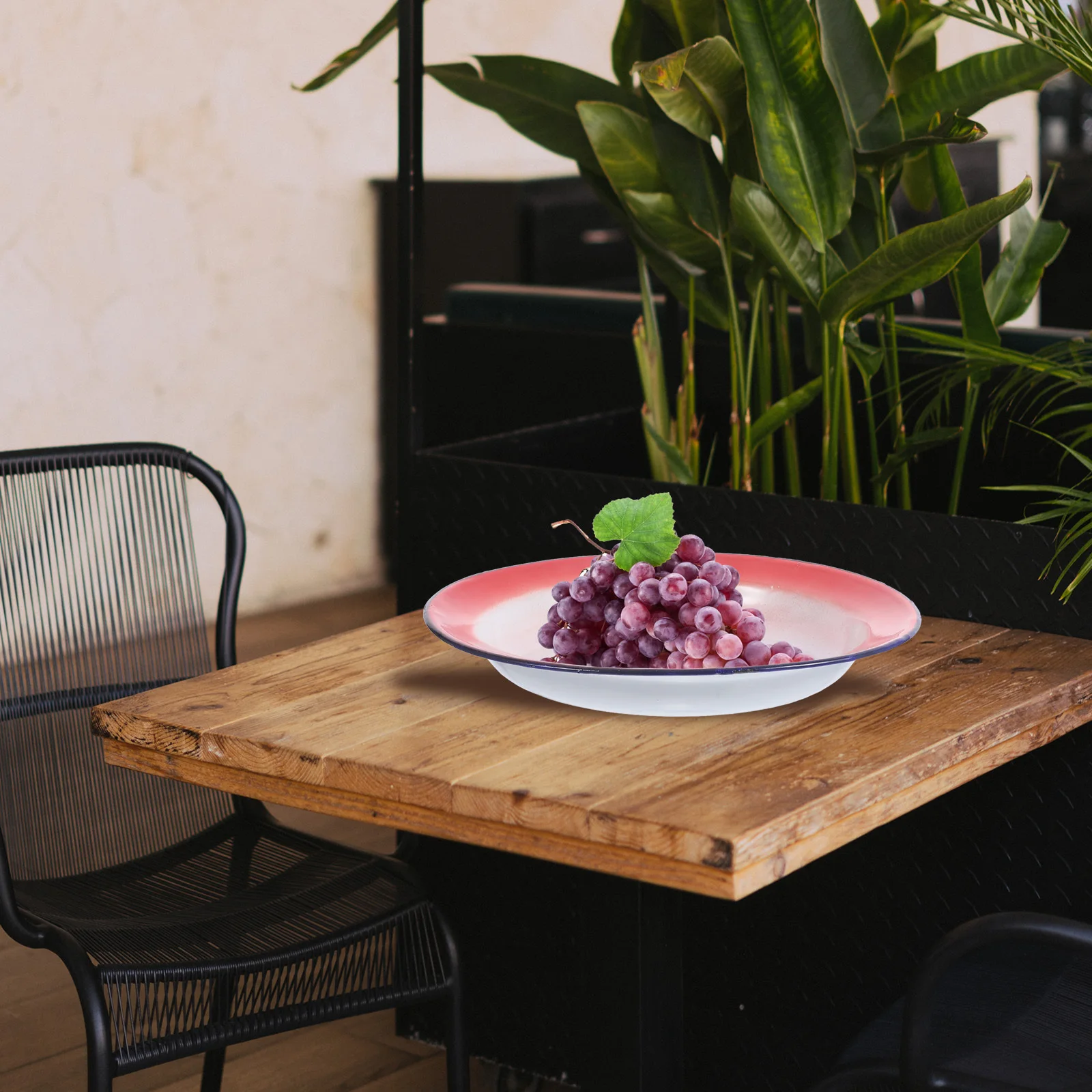 3pcs Vintage Enamel Plates Chinese Style Red Flower Pattern Food Serving Plate For Snacks Fruit Dessert Tableware Decor
3pcs Vintage Enamel Plates Chinese Style Red Flower Pattern Food Serving Plate For Snacks Fruit Dessert Tableware Decor