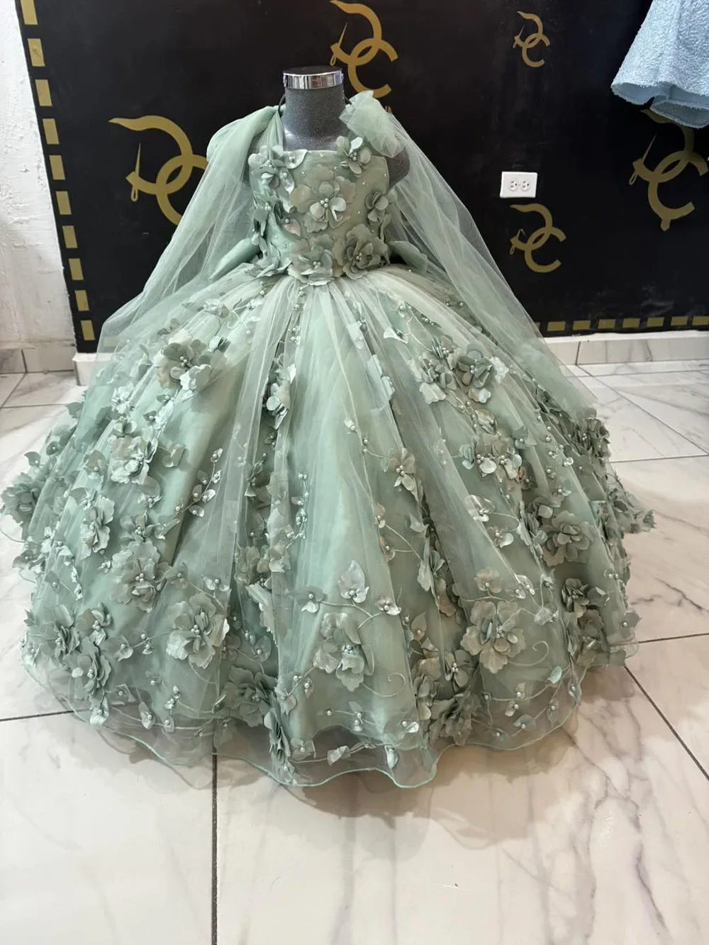 Flower Girl Dress For Wedding Green 3D Applique Pearls Tulle Puffy Kids Birthday Party First Communion Ball Gowns Customized
Flower Girl Dress For Wedding Green 3D Applique Pearls Tulle Puffy Kids Birthday Party First Communion Ball Gowns Customized
