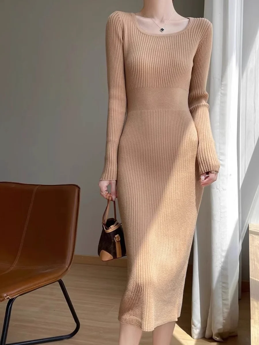 Winter Knitted Dress Slimming U-Neck Long Dress under Coat Vest Base Dress Mid-Length Skirt Commute Style High Waist
Winter Knitted Dress Slimming U-Neck Long Dress under Coat Vest Base Dress Mid-Length Skirt Commute Style High Waist