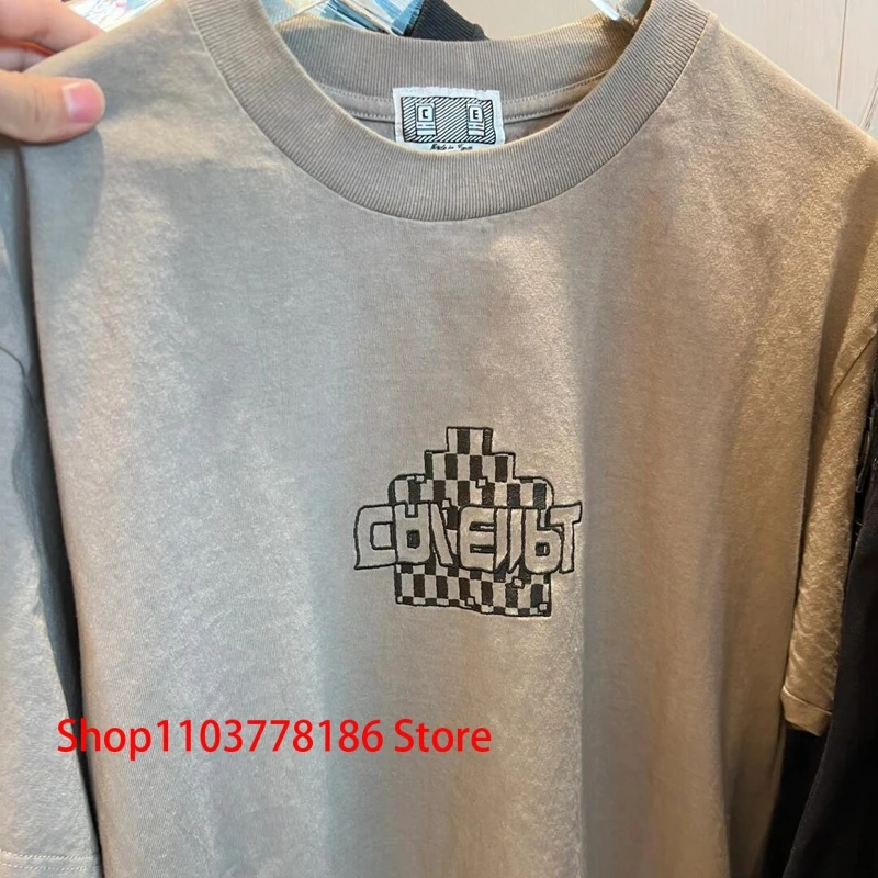 Classic Trapezoidal Logo Embroidered Short Sleeve CAVEMPT T-Shirts 2024 Summer New Loose Casual C.E Top Tee Men Women
Classic Trapezoidal Logo Embroidered Short Sleeve CAVEMPT T-Shirts 2024 Summer New Loose Casual C.E Top Tee Men Women