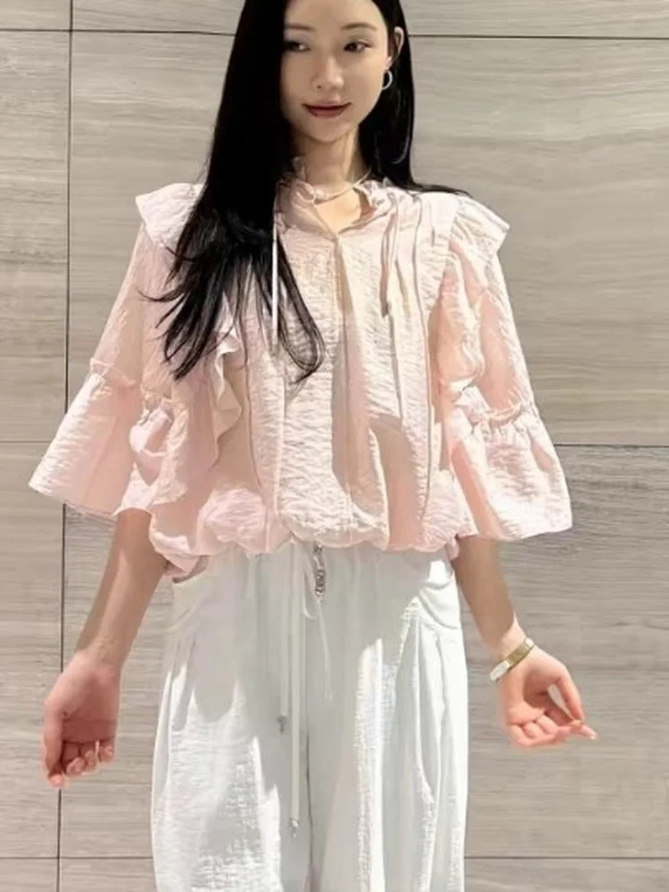 Sweet Style Loose Fit Breathable Comfortable Cotton Shirt with Lace Hemline And Young Looking Summer New Arrival for Women
Sweet Style Loose Fit Breathable Comfortable Cotton Shirt with Lace Hemline And Young Looking Summer New Arrival for Women