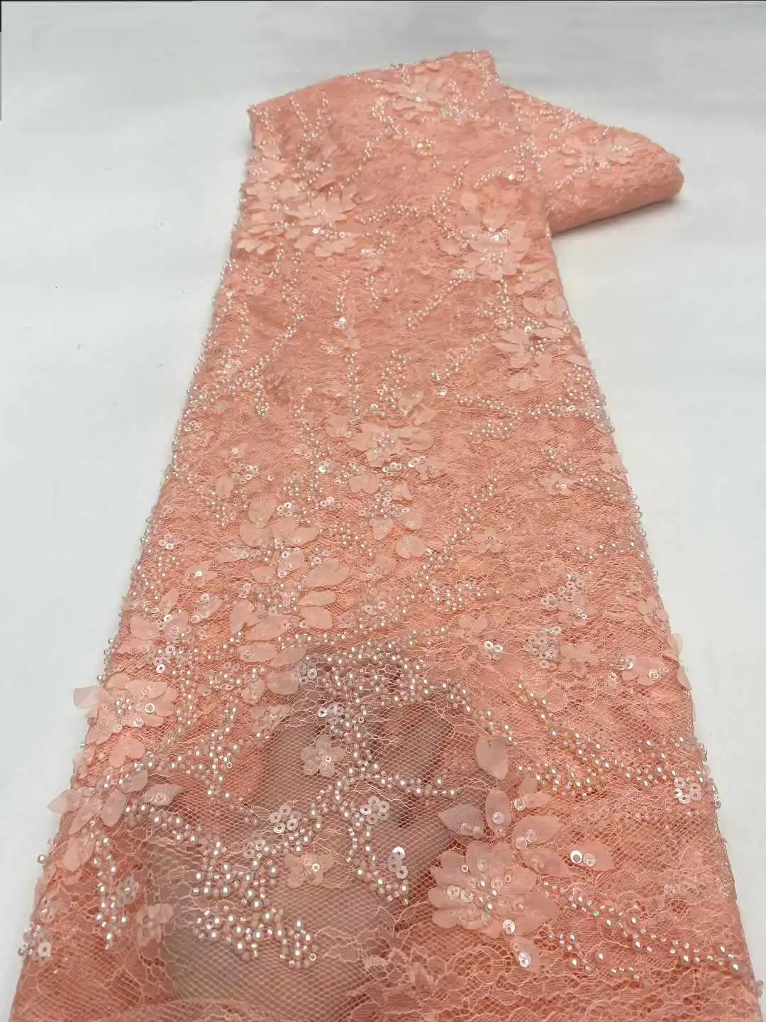 African Nigerian Groom Tulle Lace Fabric 2026 High Quality Sequins Embroidery Beaded Nigerian French Wedding Party Dress 5 Yards
African Nigerian Groom Tulle Lace Fabric 2026 High Quality Sequins Embroidery Beaded Nigerian French Wedding Party Dress 5 Yards