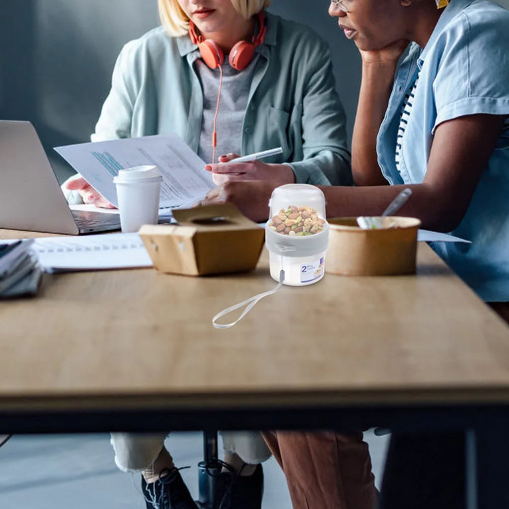 2Sets Double Layer Storage Box Food Storage Container with Lanyard Portable Breakfast Cup for Oatmeal Yogurt Fruit Keeping Fresh
2Sets Double Layer Storage Box Food Storage Container with Lanyard Portable Breakfast Cup for Oatmeal Yogurt Fruit Keeping Fresh