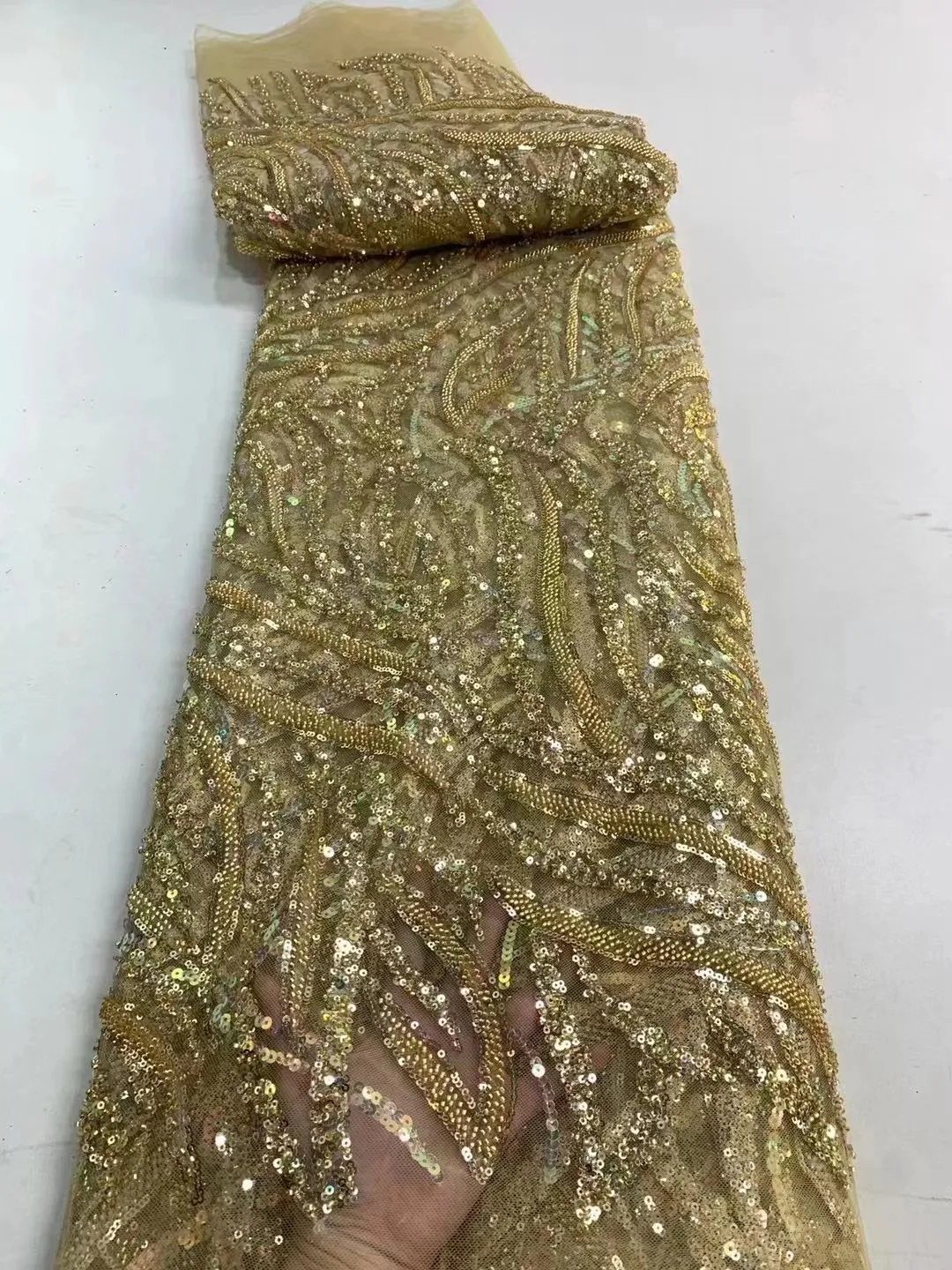 High Quality Lace Material French Nigerian Lace Fabrics For Women Party Bridal Fabrics Latest African Sequins Beads Lace Fabric
High Quality Lace Material French Nigerian Lace Fabrics For Women Party Bridal Fabrics Latest African Sequins Beads Lace Fabric