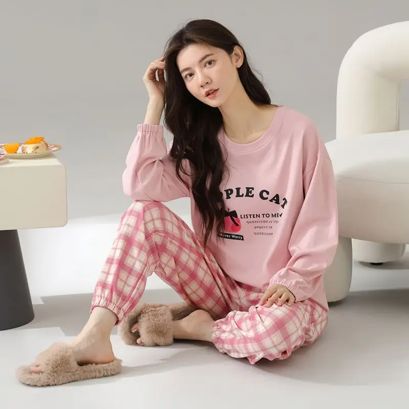 Spring autumn pure cotton pajamas for women long-sleeved and long pants sweet and loose home wear sets that can be worn outside
Spring autumn pure cotton pajamas for women long-sleeved and long pants sweet and loose home wear sets that can be worn outside