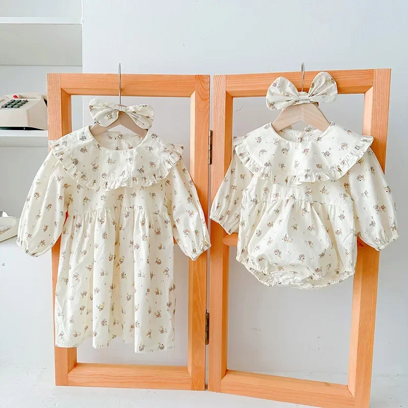 2023 Autumn Baby Girls Sister Look Jumpsuit Cotton Floral Long Sleeve Infant Girls Romper Decorative Border Toddler Girls Dress
2023 Autumn Baby Girls Sister Look Jumpsuit Cotton Floral Long Sleeve Infant Girls Romper Decorative Border Toddler Girls Dress