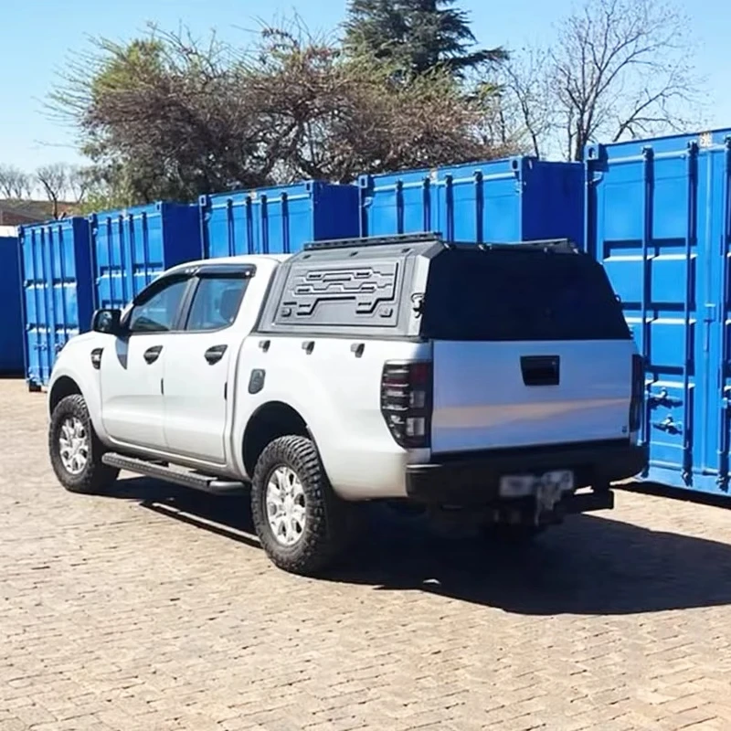 Universal Hardtop Pickup Canopy Aluminum Alloy Construction Fits 5FT-6.5FT Beds on Ford Ranger, Mazda BT-50, Mitsubishi Triton
Universal Hardtop Pickup Canopy Aluminum Alloy Construction Fits 5FT-6.5FT Beds on Ford Ranger, Mazda BT-50, Mitsubishi Triton