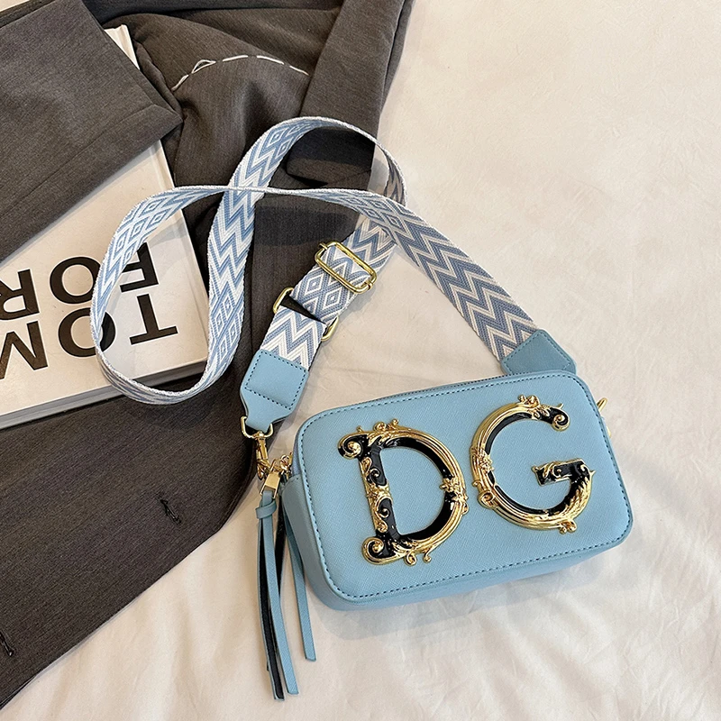 Trendy Handbags For Women, Leather Crossbody Bag And Tote Bags, Popular Classic Elegant Style By Luxury Brand
Trendy Handbags For Women, Leather Crossbody Bag And Tote Bags, Popular Classic Elegant Style By Luxury Brand