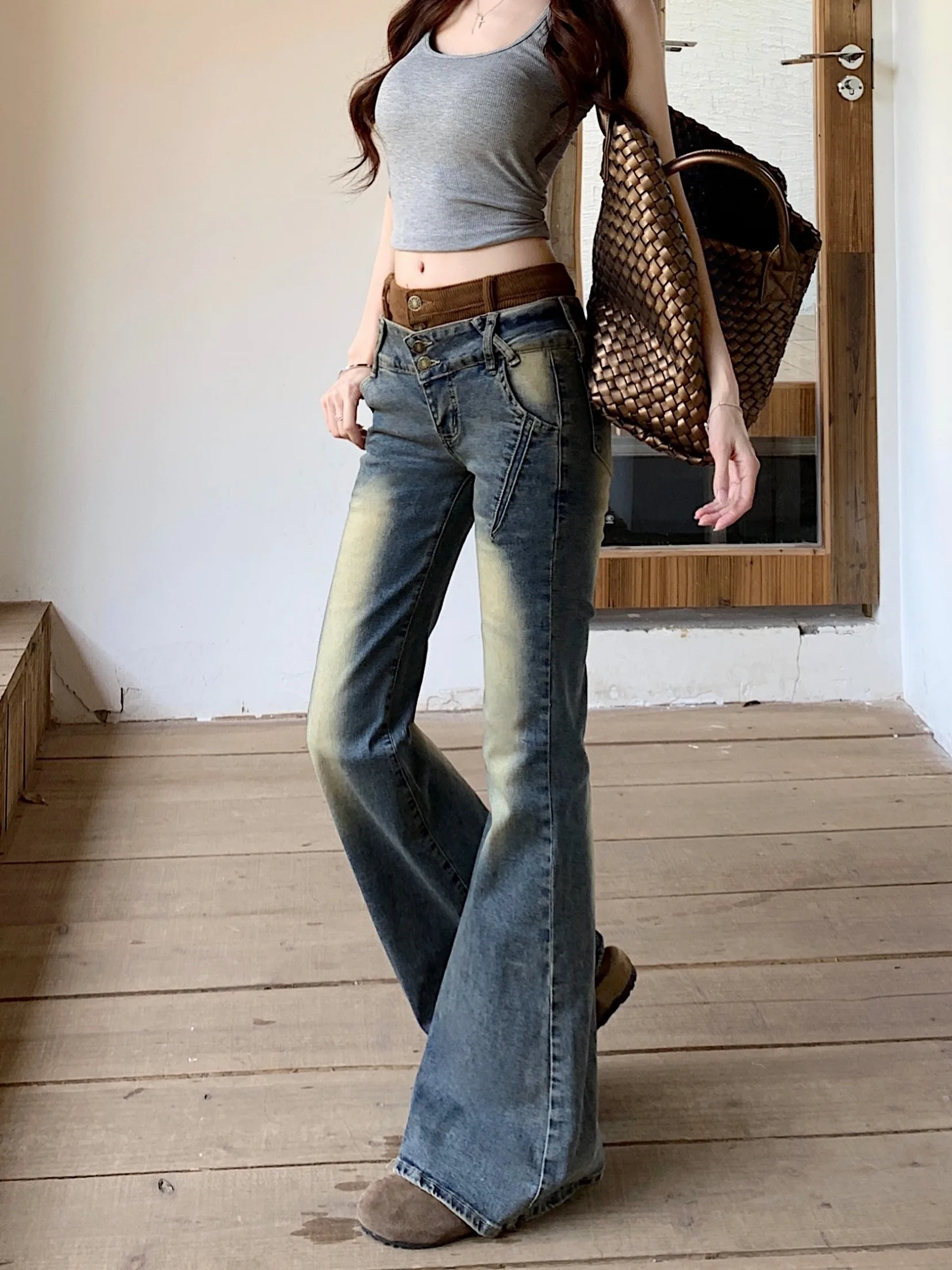 Women's High Waist Straight Leg Jeans Summer New Design Slim Fit Floor Length Trousers Micro Flared White Washed Denim Pants
Women's High Waist Straight Leg Jeans Summer New Design Slim Fit Floor Length Trousers Micro Flared White Washed Denim Pants